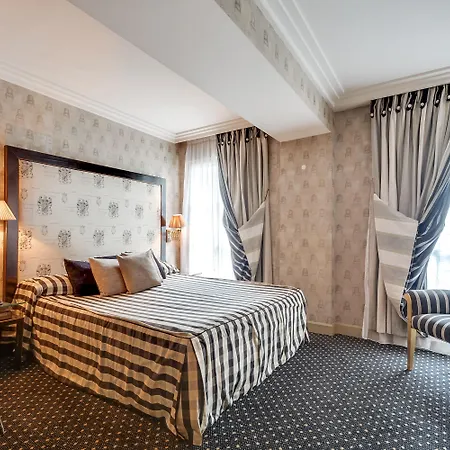 Lutèce Port Royal 4* Parigi