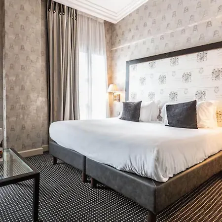 Lutece Port Royal Hotel Paris