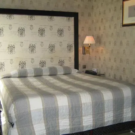 Lutèce Port Royal Hotel Parigi