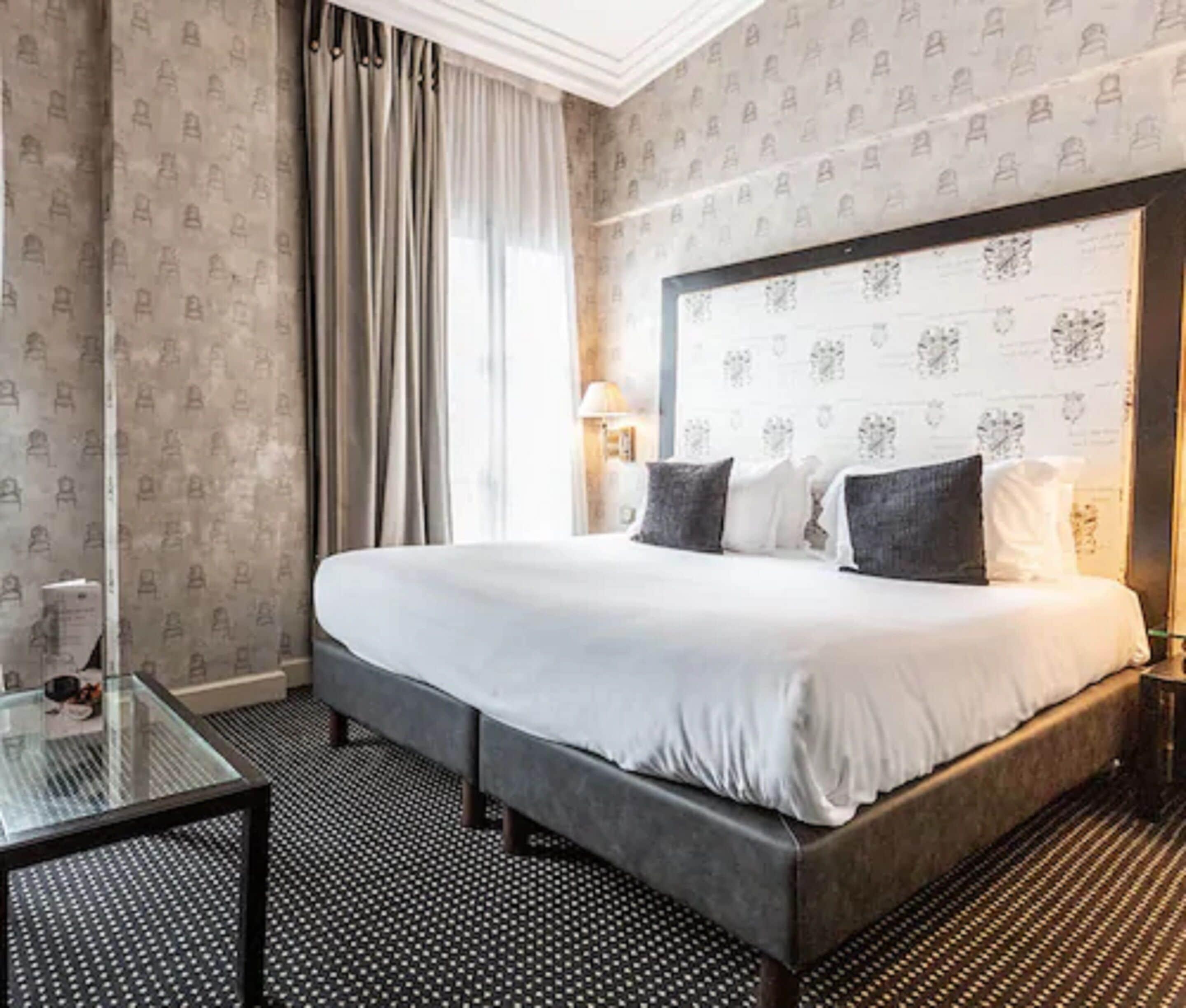 Lutece Port Royal Hotel Paris